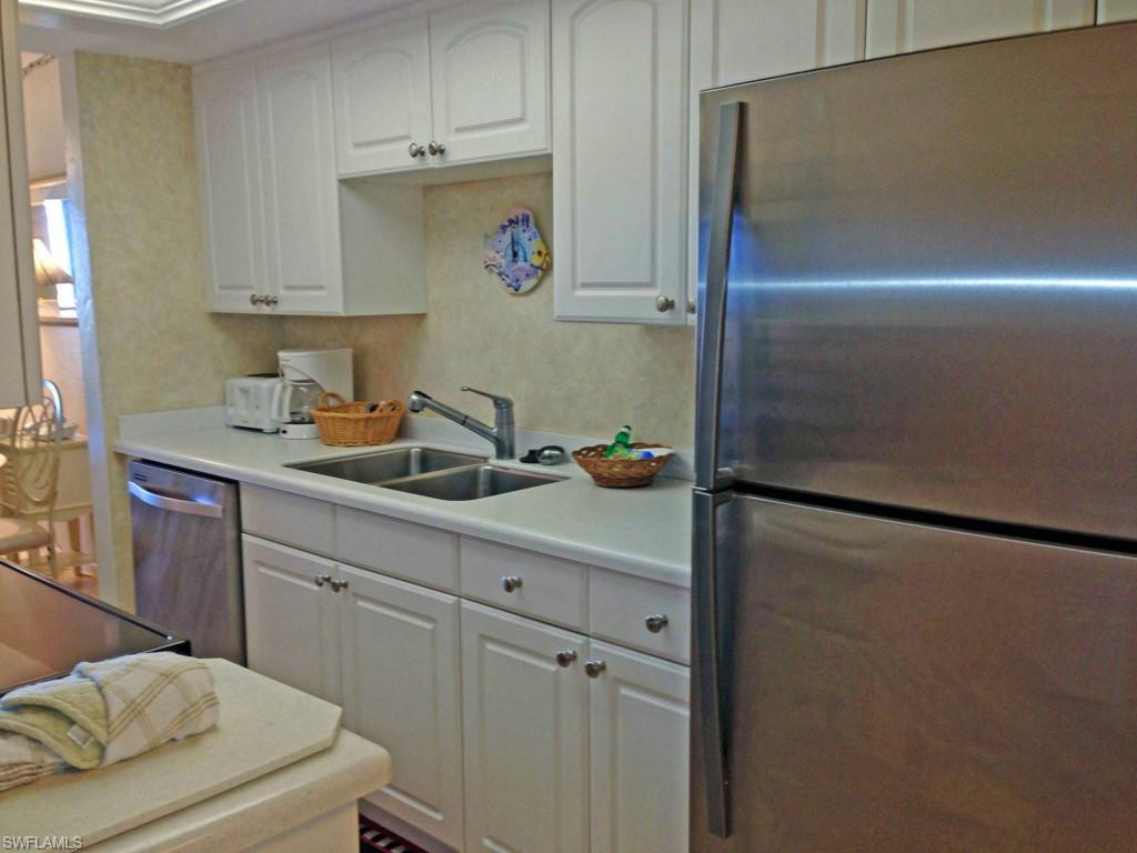 Sandalfoot Condominium - Residential