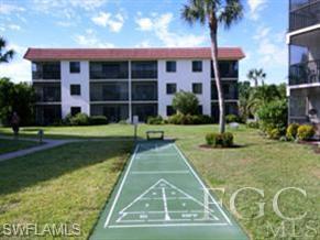 Sandalfoot Condominium - Residential
