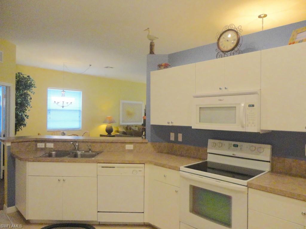 CORAL LAKES - Residential