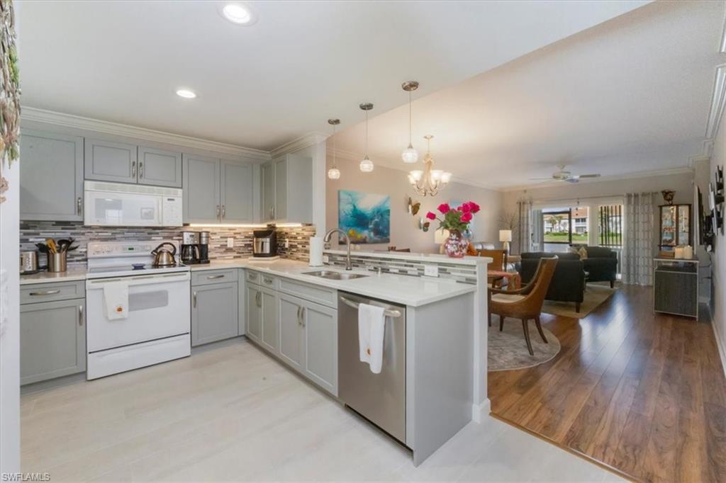 RUM BAY - Residential