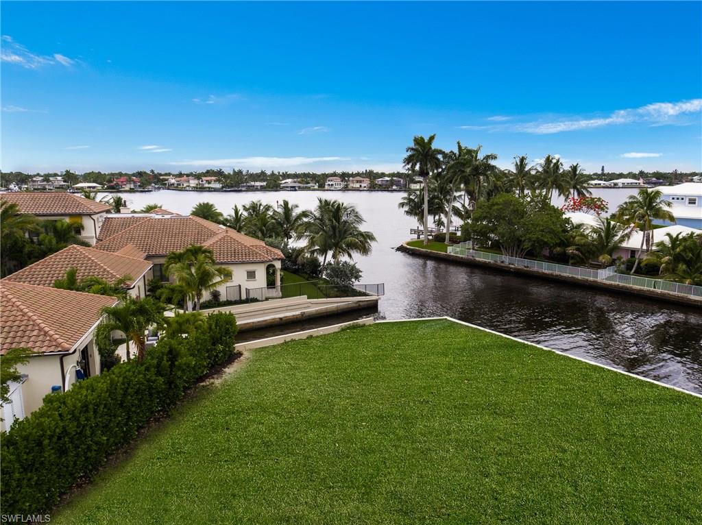 AQUALANE SHORES - Land