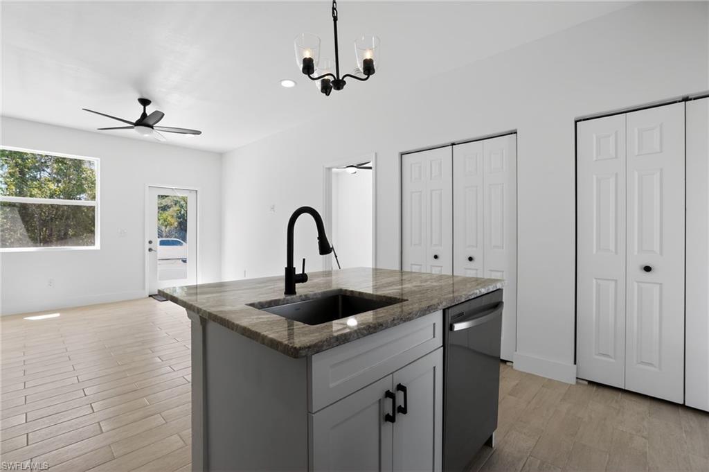 6 FAIRWAY CONDO - Residential