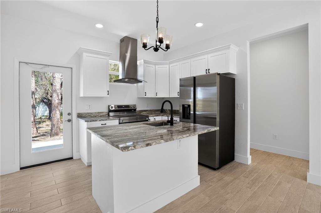 6 FAIRWAY CONDO - Residential