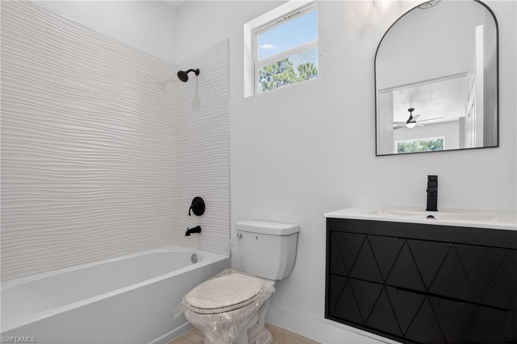 6 FAIRWAY CONDO - Residential