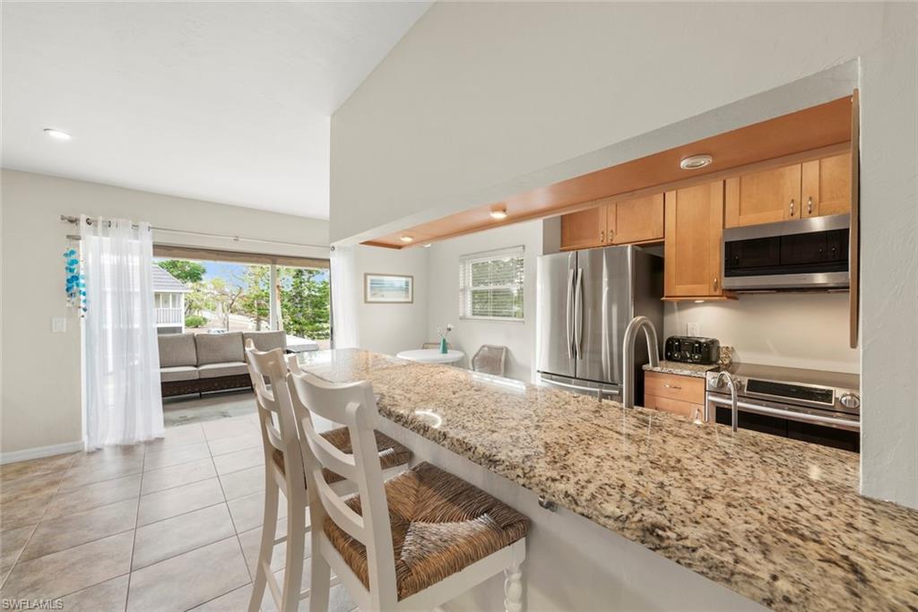 CAPTAINS WALK - Residential