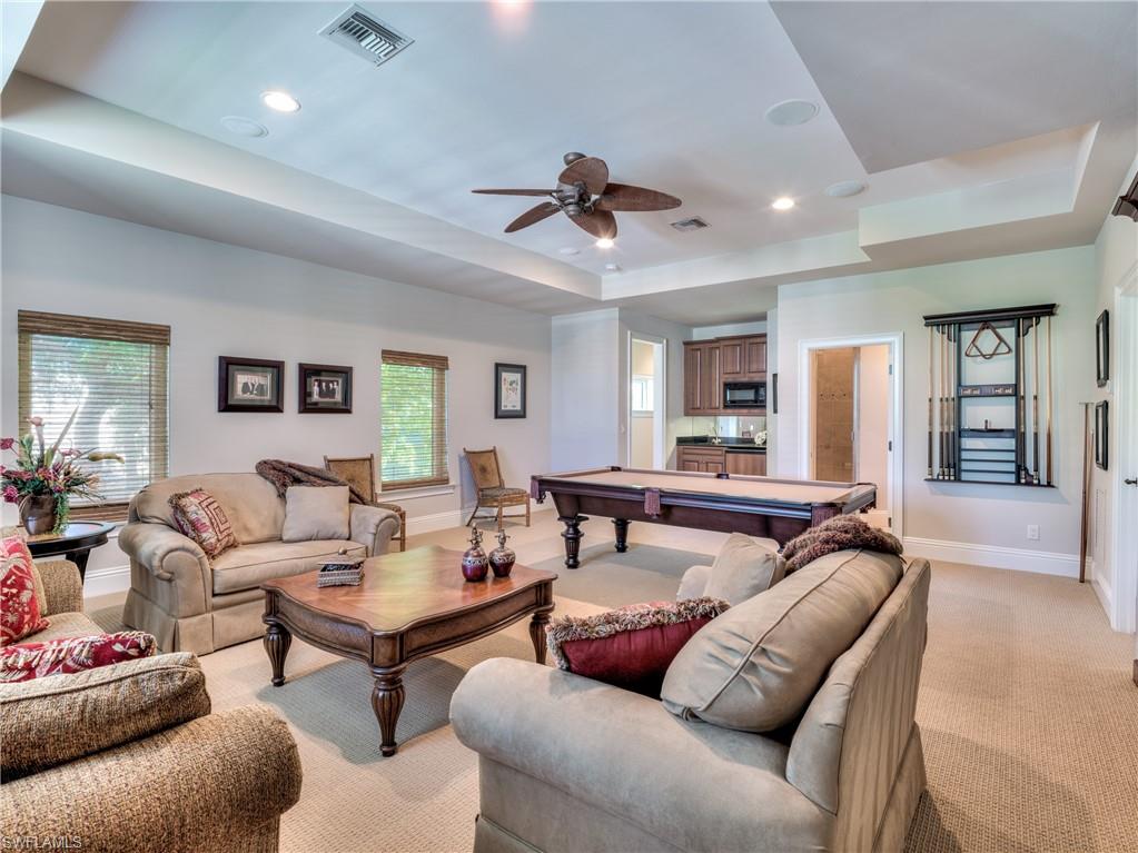 OAKBROOK - Residential