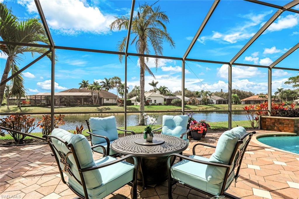 LONGSHORE LAKE - Residential