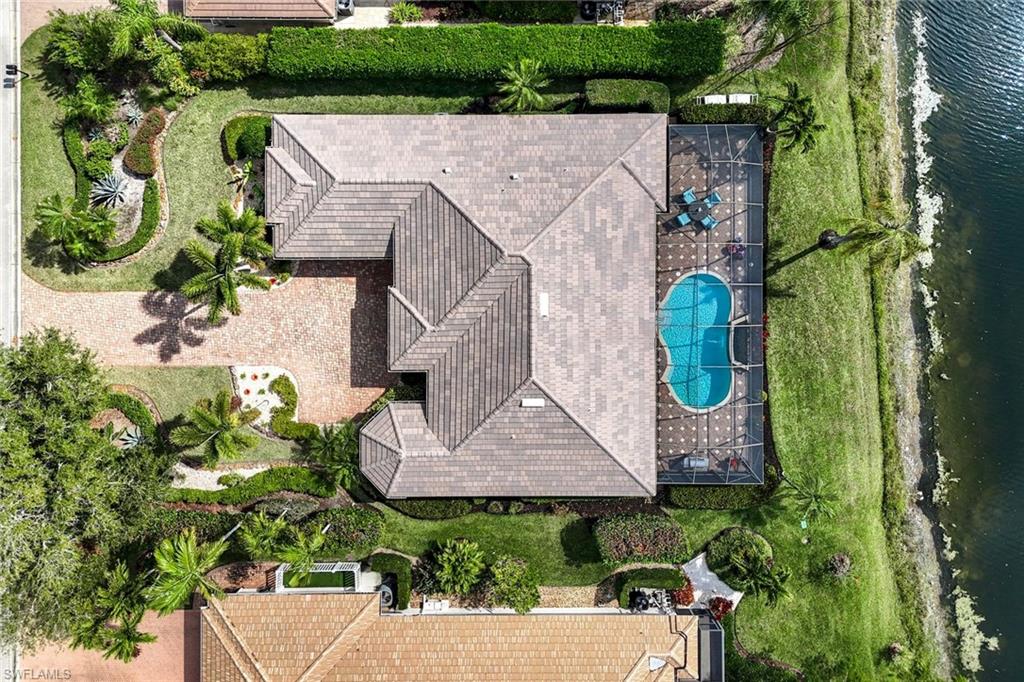 LONGSHORE LAKE - Residential