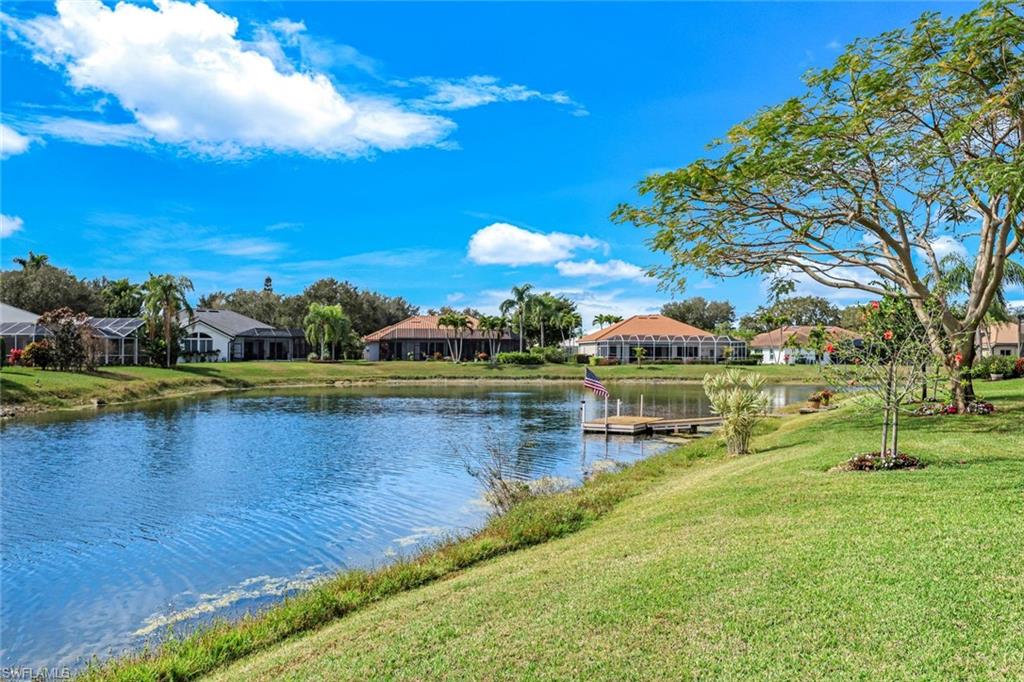 LONGSHORE LAKE - Residential