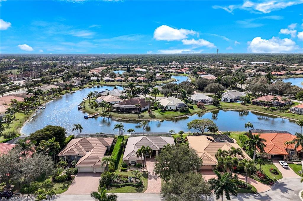 LONGSHORE LAKE - Residential