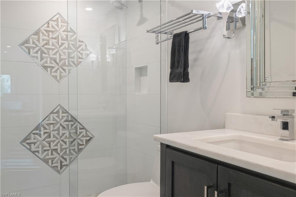 EVERGLADES CLUB - Residential