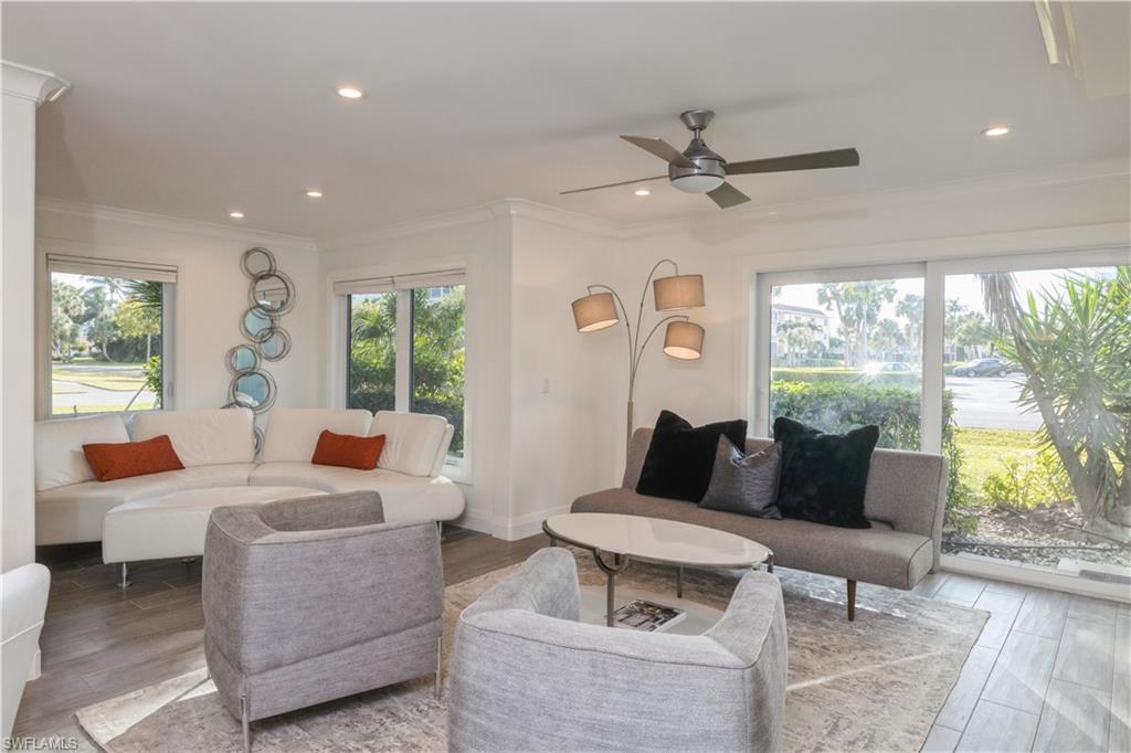 EVERGLADES CLUB - Residential