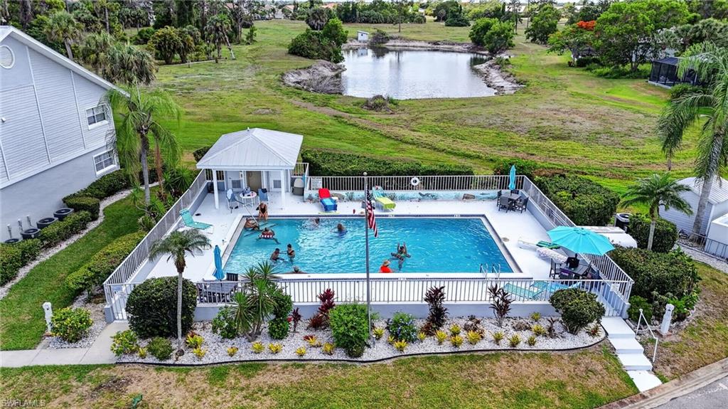 VILLAGE OF INDIAN CREEK - Residential