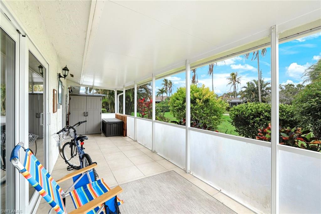 GLADES COUNTRY CLUB - Residential