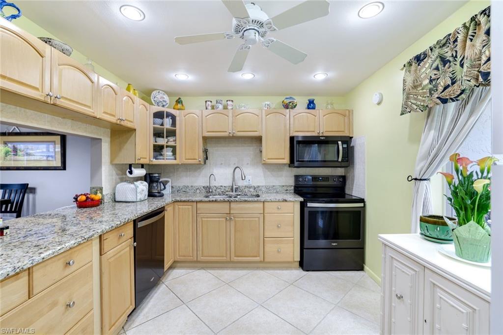 GLADES COUNTRY CLUB - Residential