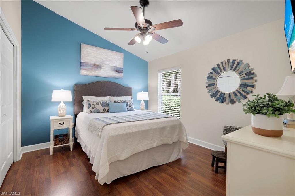 CARLTON LAKES - Residential