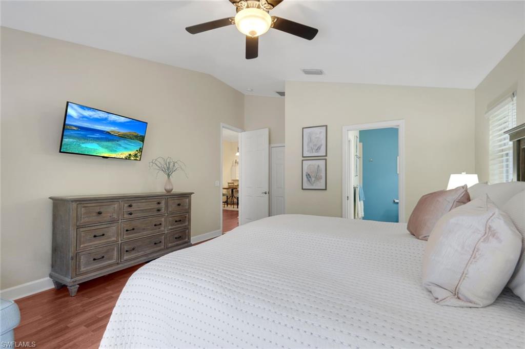 CARLTON LAKES - Residential