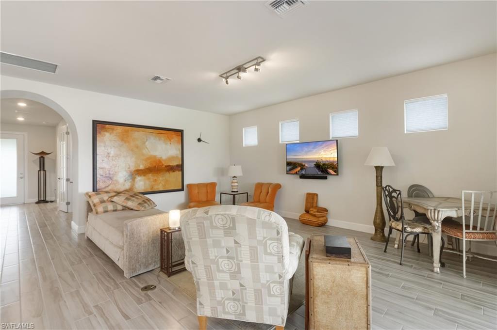 PARKSIDE - Residential