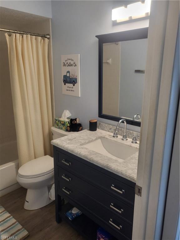 SUNWOOD CONDO - Residential