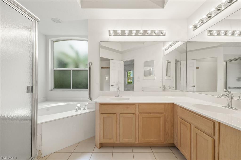 LAS BRISAS AT SPANISH WELLS - Residential