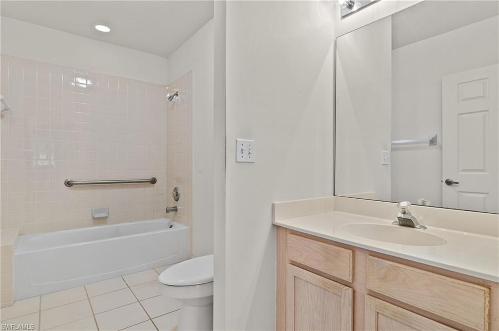 LAS BRISAS AT SPANISH WELLS - Residential