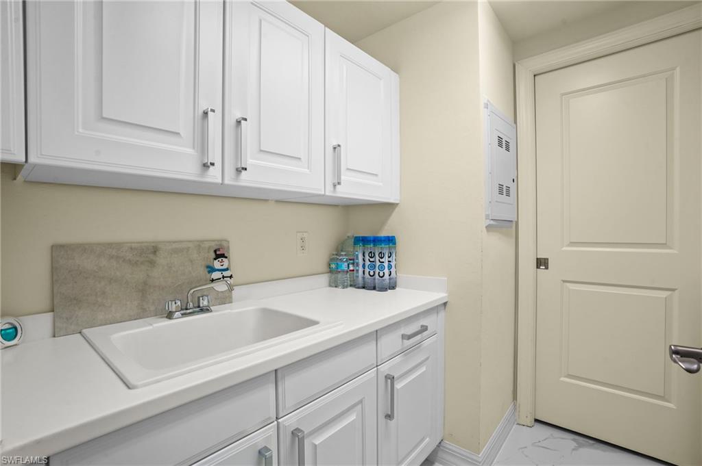 RIVA DEL LAGO - Residential