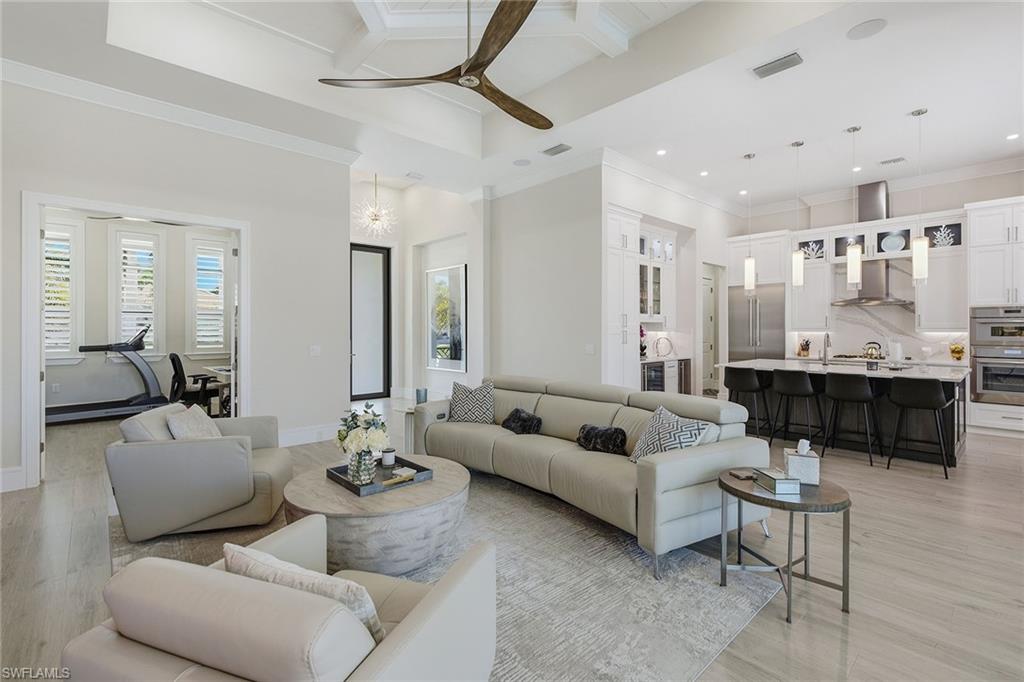 MARCO ISLAND - Residential