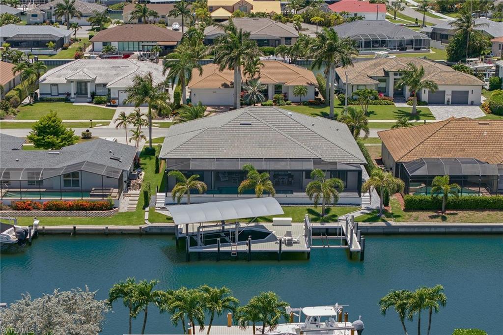 MARCO ISLAND - Residential