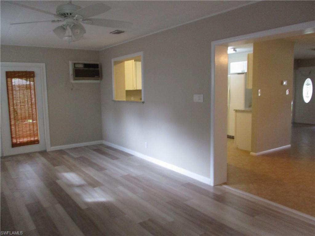 PALMLEE PARK - Residential Lease