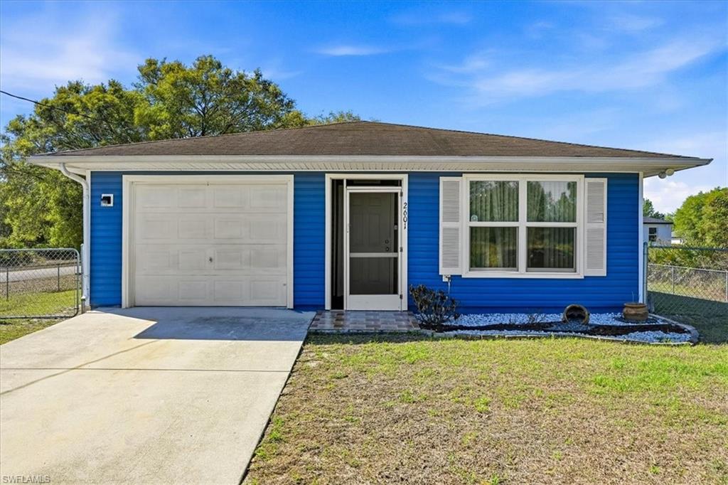 LEHIGH ACRES - Residential