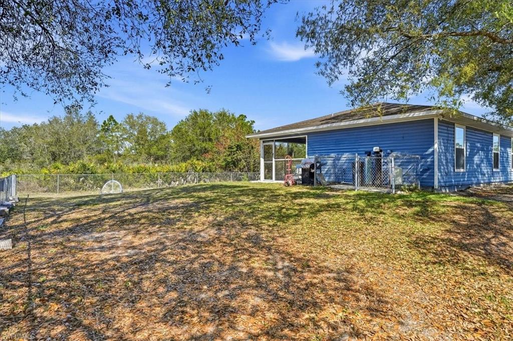 LEHIGH ACRES - Residential