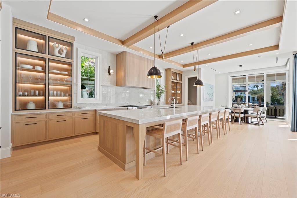 AQUALANE SHORES - Residential