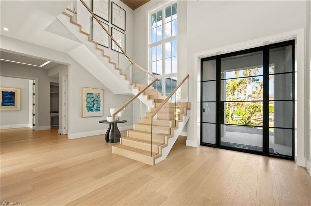 AQUALANE SHORES - Residential