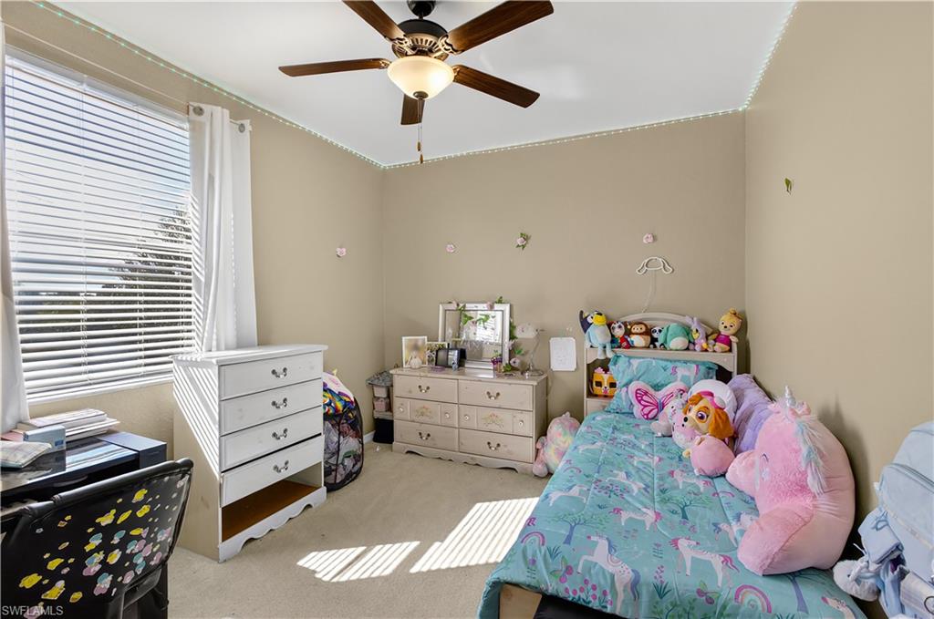 CORAL LAKES - Residential