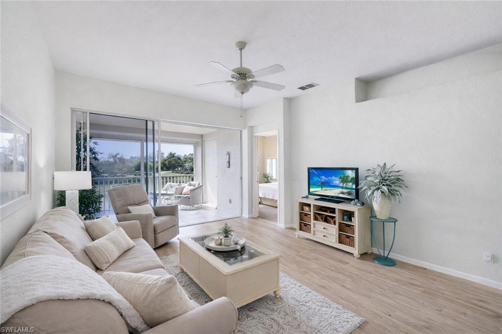 LIGHTHOUSE BAY - Residential