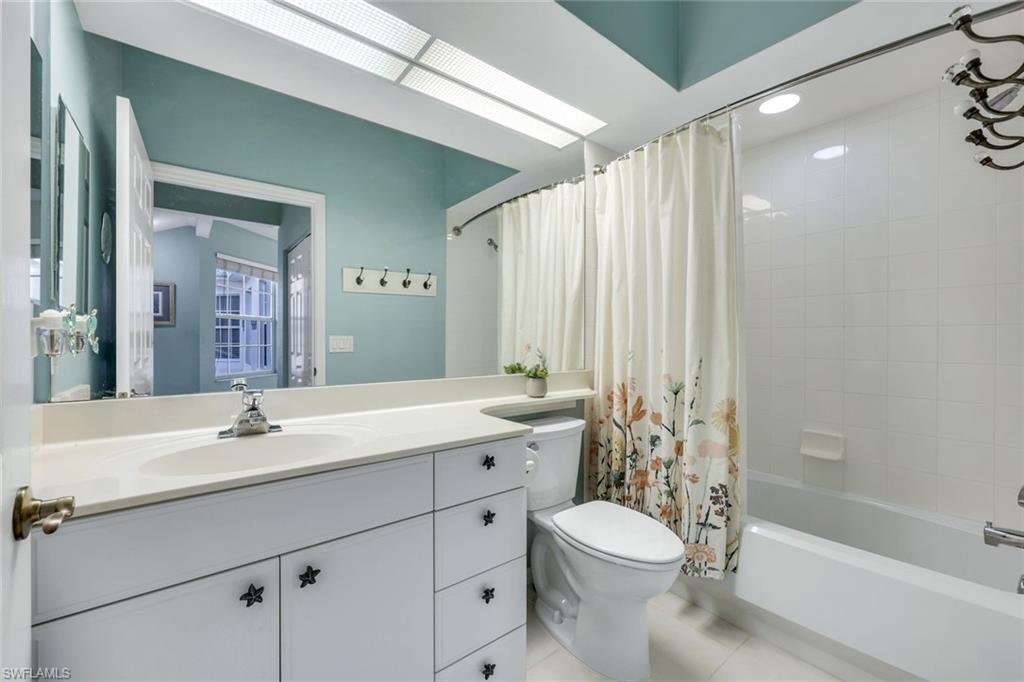 LIGHTHOUSE BAY - Residential