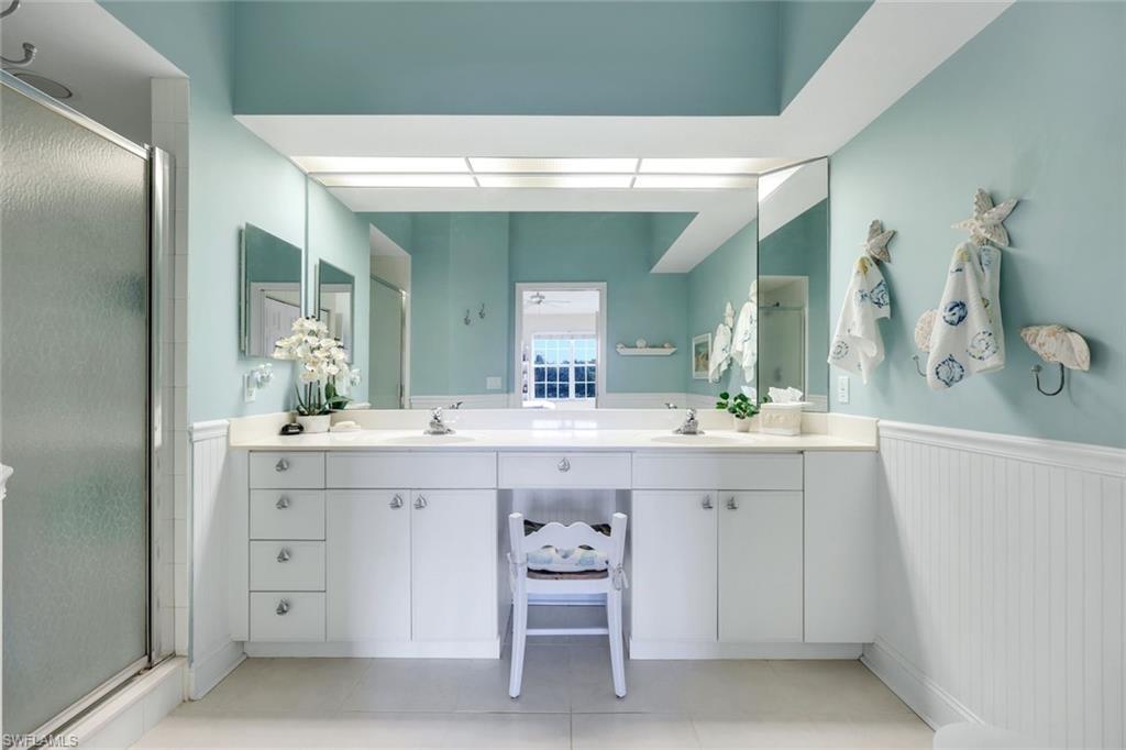 LIGHTHOUSE BAY - Residential