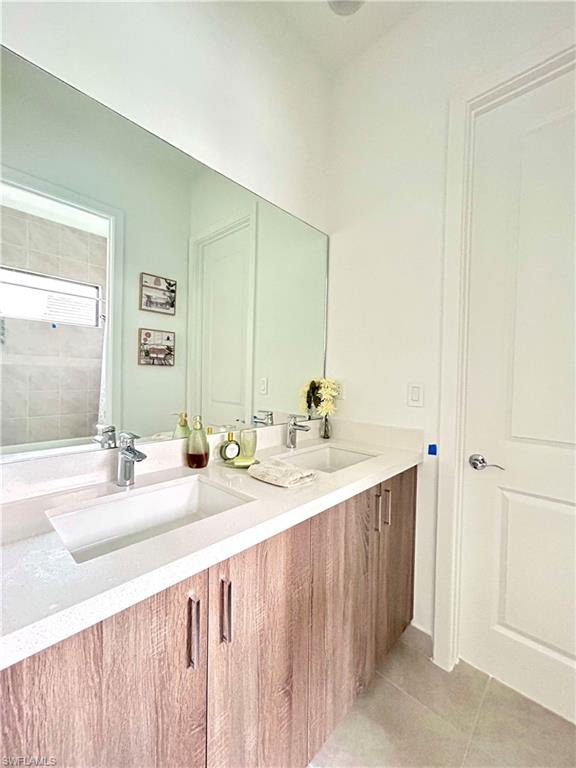 MAPLE RIDGE - Residential Lease