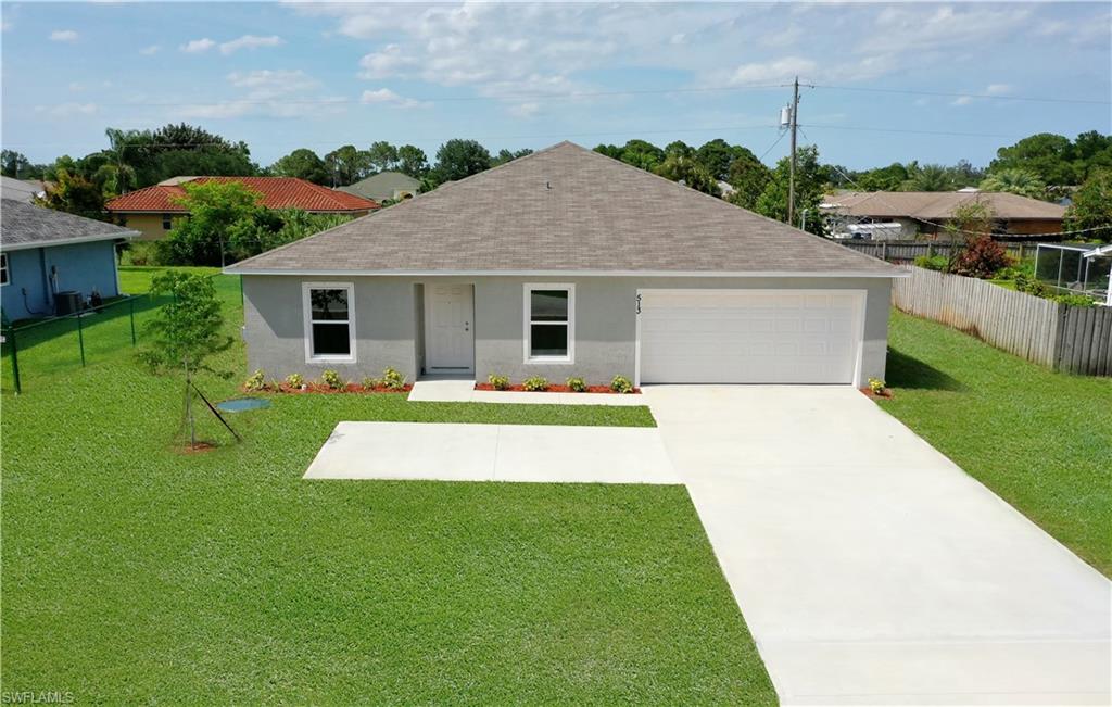 CAPE CORAL - Residential