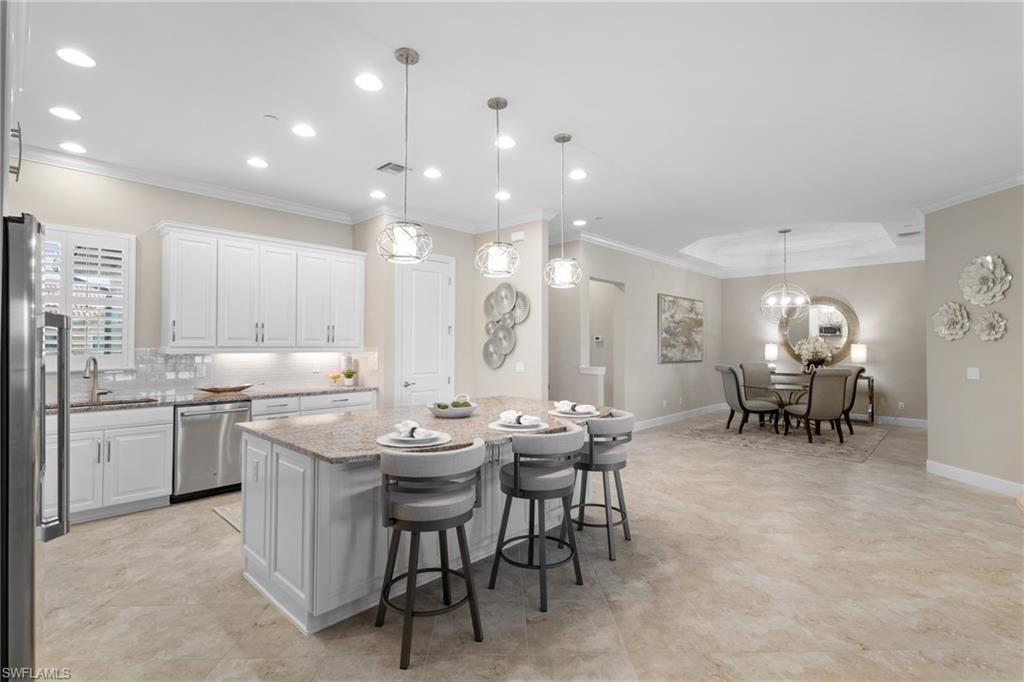 ESPLANADE - Residential