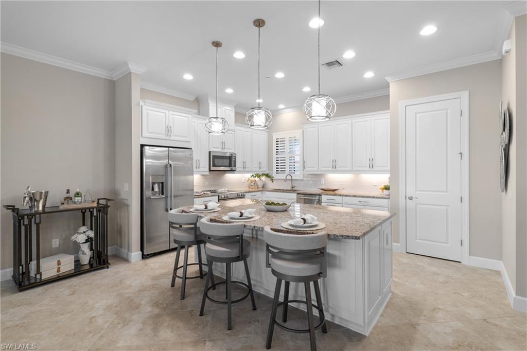 ESPLANADE - Residential