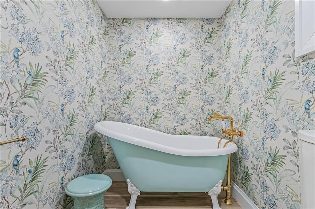 OLDE NAPLES - Residential