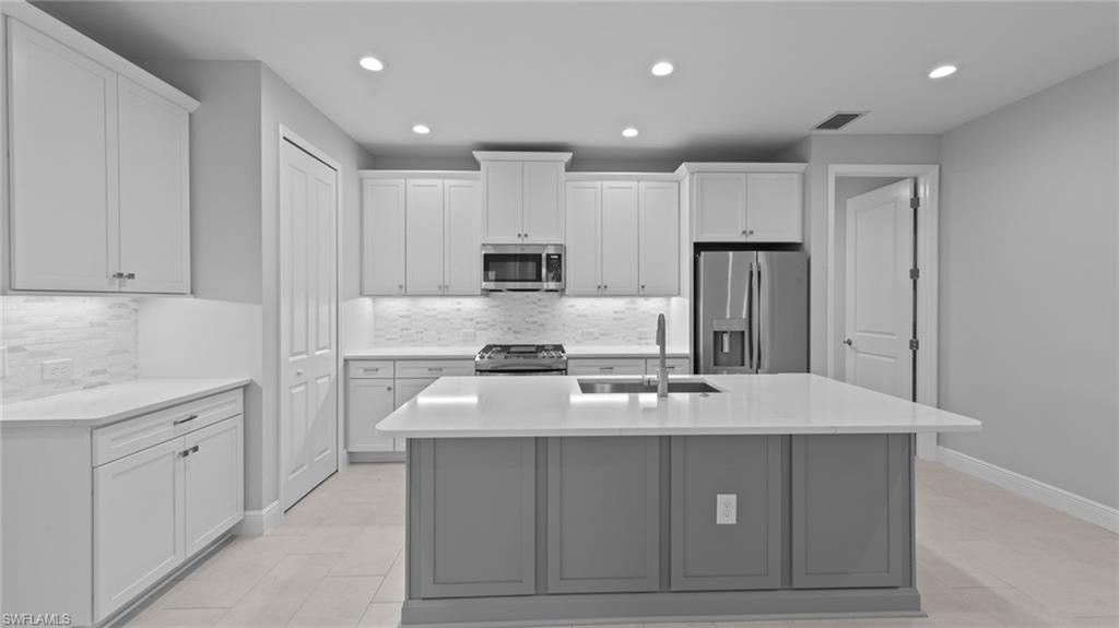 SKYSAIL - Residential