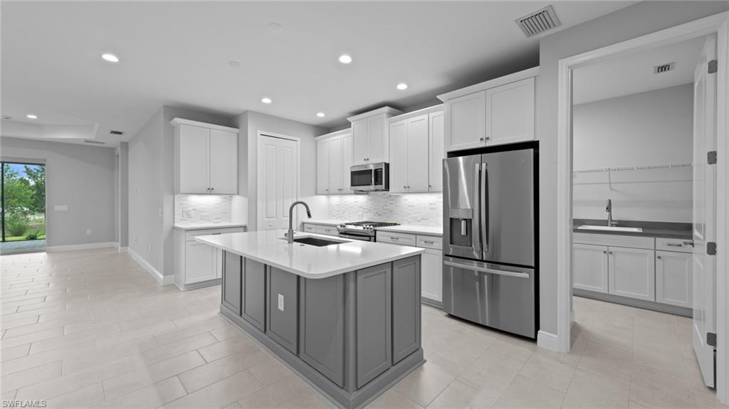 SKYSAIL - Residential