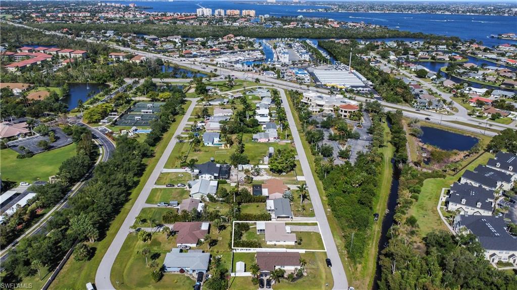 RIVERVUE PARK - Residential