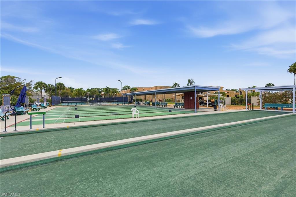 SEVEN LAKES - Residential