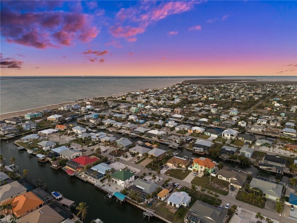 PINE ISLAND SHORES UNIT 8 - Residential