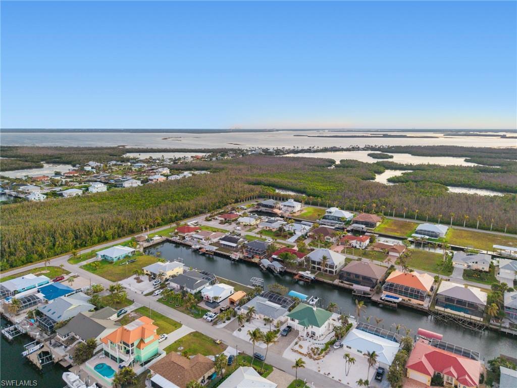 PINE ISLAND SHORES UNIT 8 - Residential