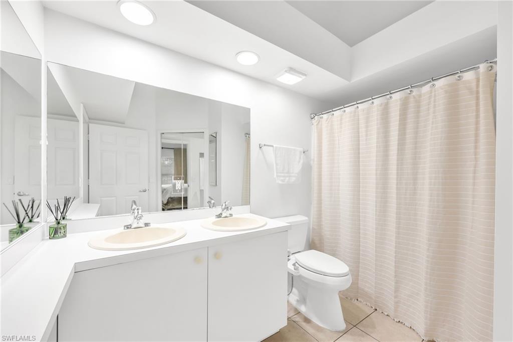 ESTERO WOODS VILLAGE - Residential Lease