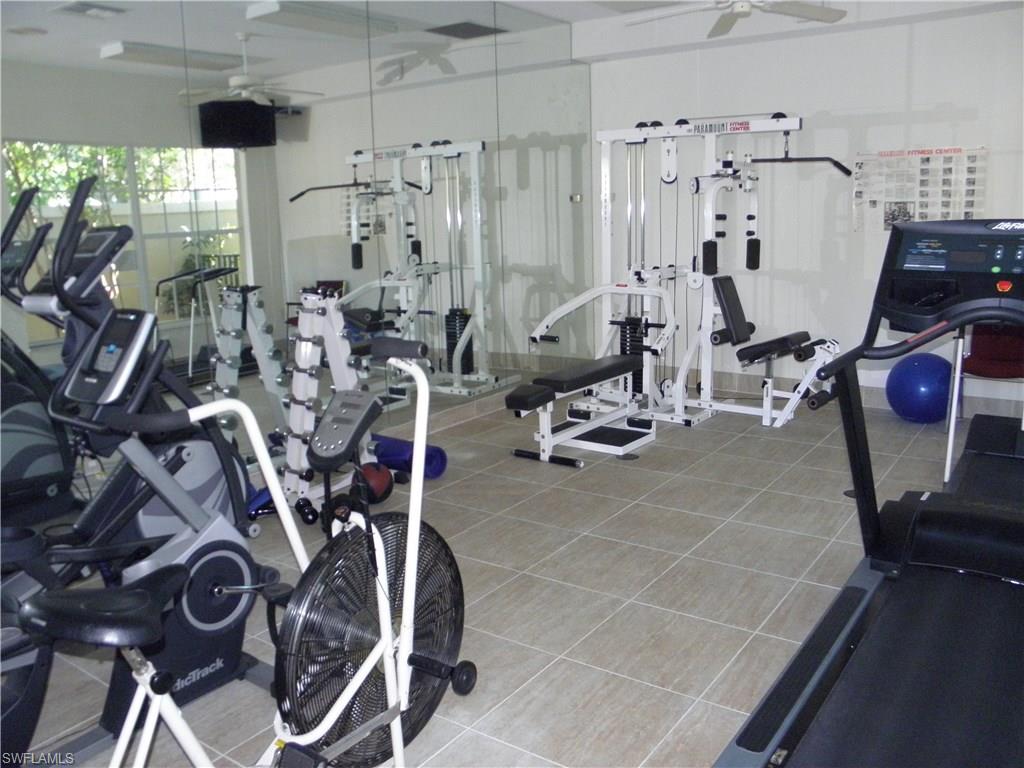 PALM COLONY - Residential